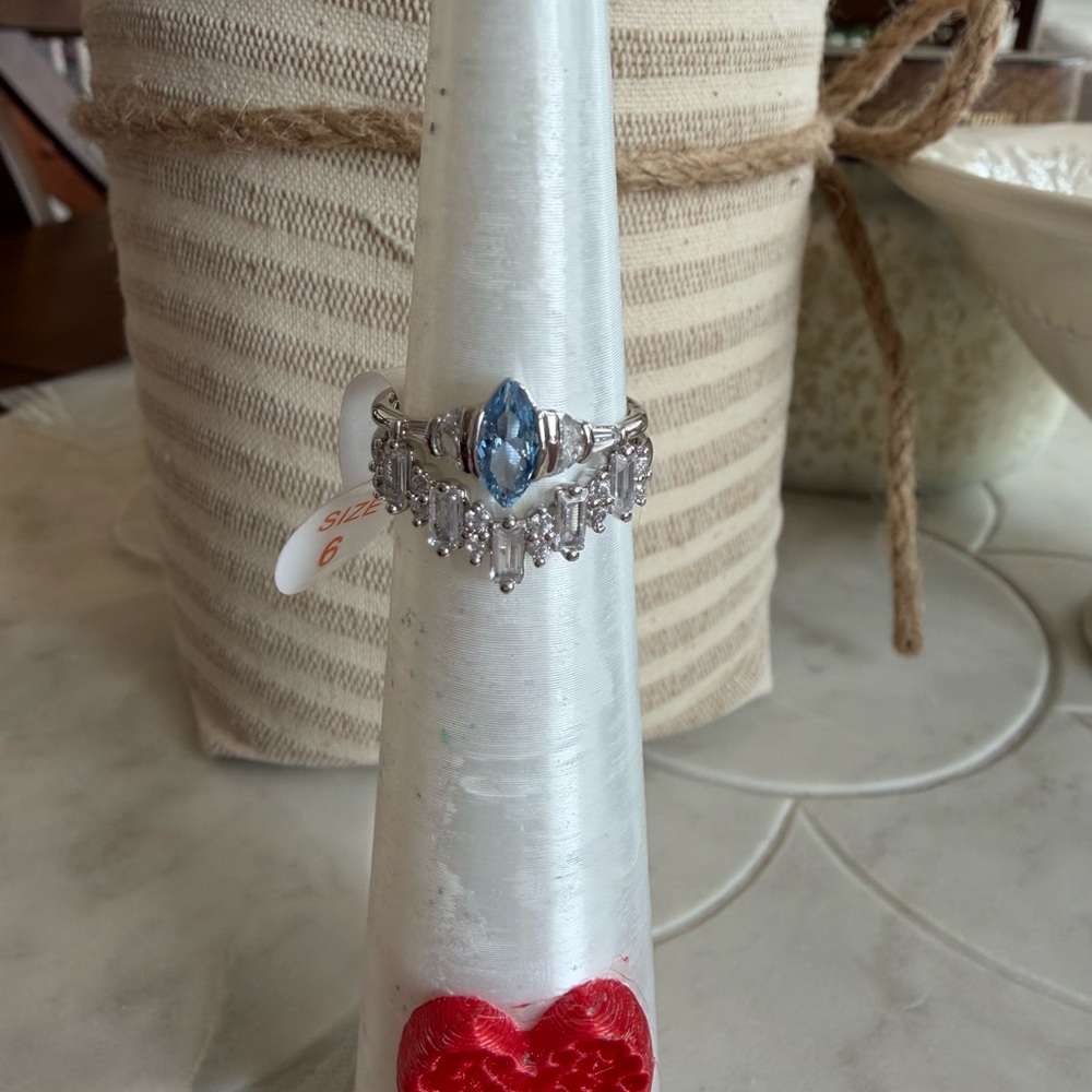 Bomb Party OG Rare Unicorn Lab Created Blue Spinel on Rhodium Plated Size 6
